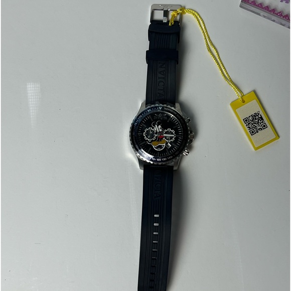 NWT Invicta x Disney Limited Edition  Mickey Chronograph Watch - Black / Silver - Picture 11 of 12